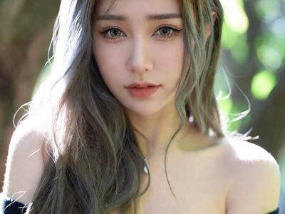 น้องมิว สาวไทยหุ่นนาฬิกาทราย หีน้องชมพูฟูสุด ๆ เย็ดกันแบบไทย ๆ จนน้ำแตกในห้องนอน