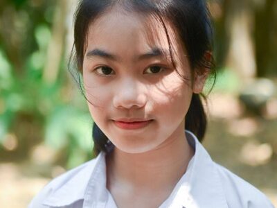 น้องใบเตย ม.6 กับลุงในตลาดนัดตอนดึก